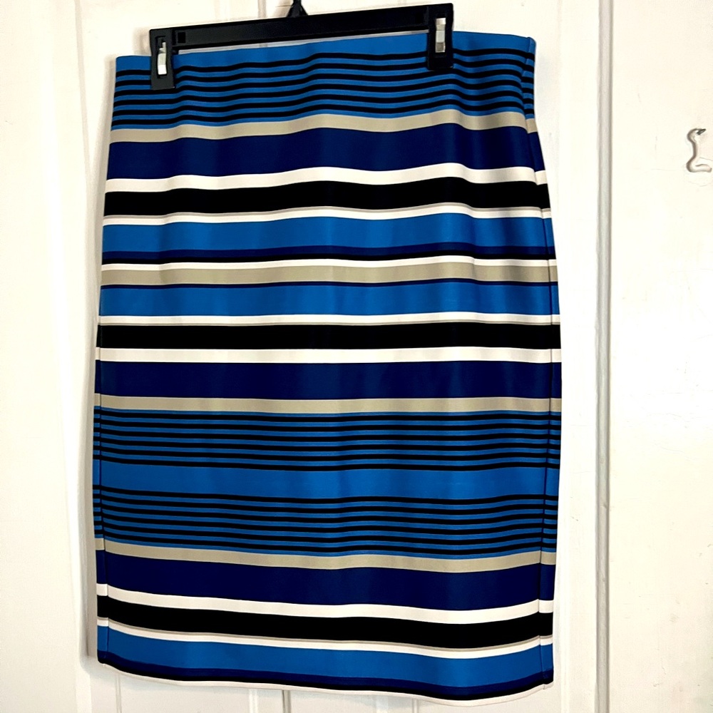 Cute Striped Pencil Skirt Olivia & Martin